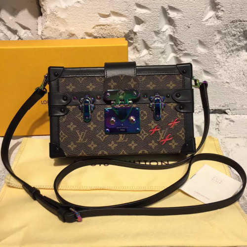 Best Louis Vuitton  Replica Bag