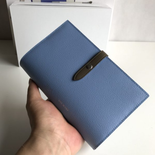 celine-wallet-42