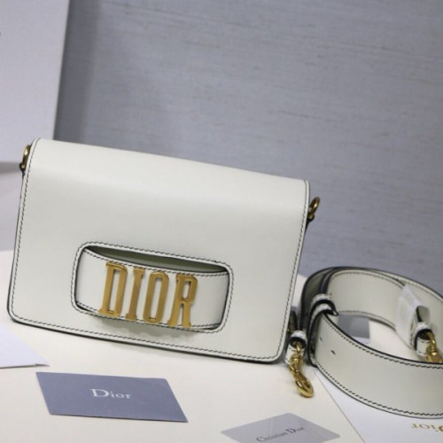 dior-shoulder-bag-4