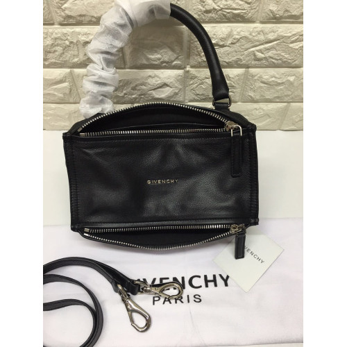 givenchy-pandora