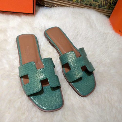 hermes-slipper-21