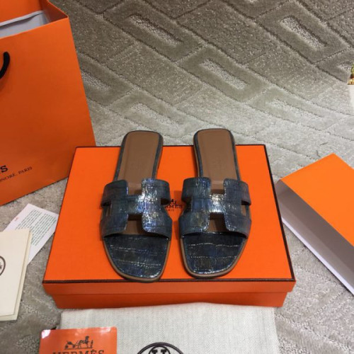 hermes-slipper-25