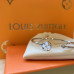 louis-vuitton-bracelet-7-2-4-2-5-2-3-5-2-7-3-3-3-5-2