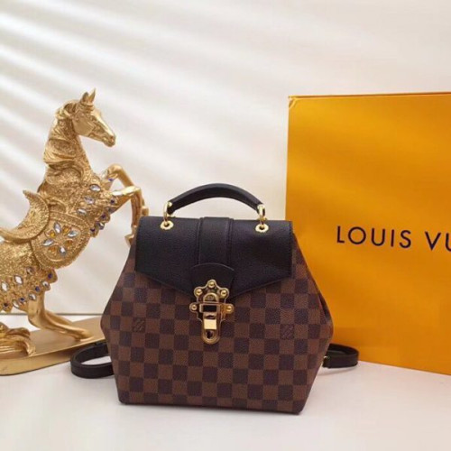 louis-vuitton-clapton-2