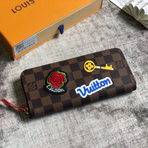 louis-vuitton-clemence-wallet