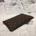 louis-vuitton-clutch-bag-3