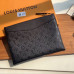 louis-vuitton-daily-pouch-6