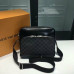 louis-vuitton-dayton-replica-bag