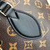 louis-vuitton-flower-bb-2