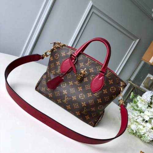 louis-vuitton-flower-bb-3