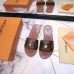 louis-vuitton-lock-slippers-4