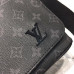 louis-vuitton-messenger-bag-2