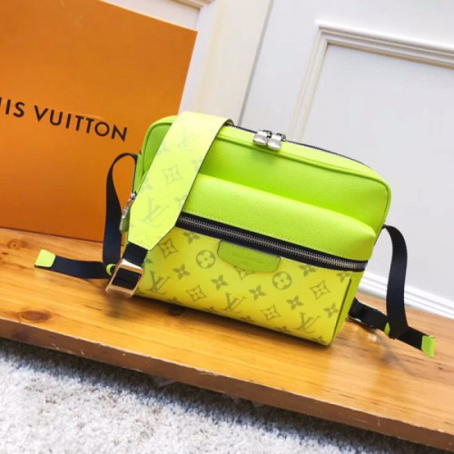 louis-vuitton-moudtdoor-3