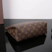 louis-vuitton-pallas-beauty-case-2