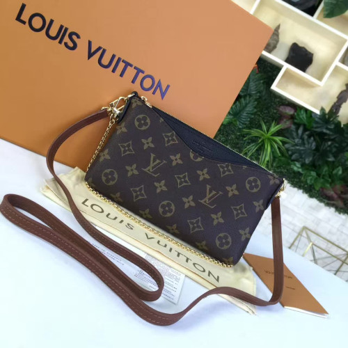 louis-vuitton-pallas-cluth-replica-bag