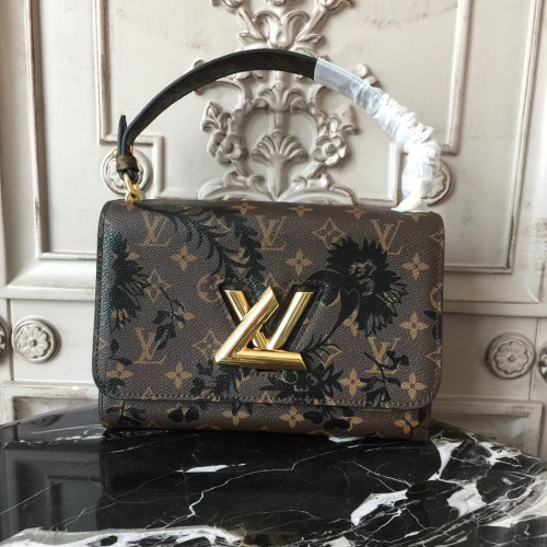 louis-vuitton-petite-malle-9