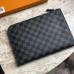 louis-vuitton-pochette-jour-pm