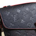 louis-vuitton-pochette-metis-2