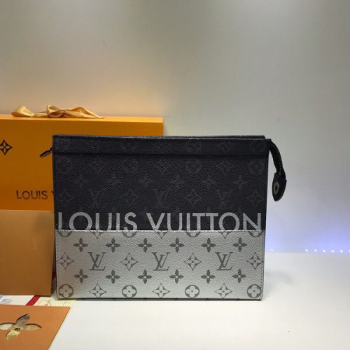 louis-vuitton-pochette-voyage-clutch-6