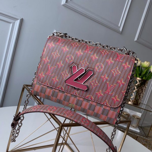 louis-vuitton-twist-23