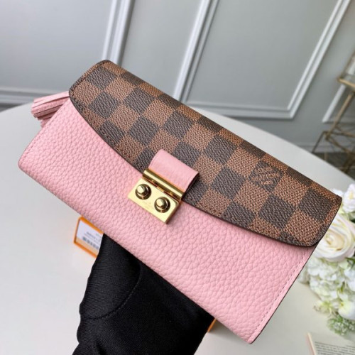 louis-vuitton-wallet-70