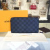 louis-vuitton-zippy-organizer-replica-bag-3