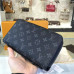 louis-vuitton-zippy-replica-bag-7