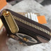 louis-vuitton-zippy-wallet-3