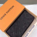 louis-vuitton-zippy-wallet-7