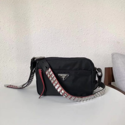 prada-bag-170