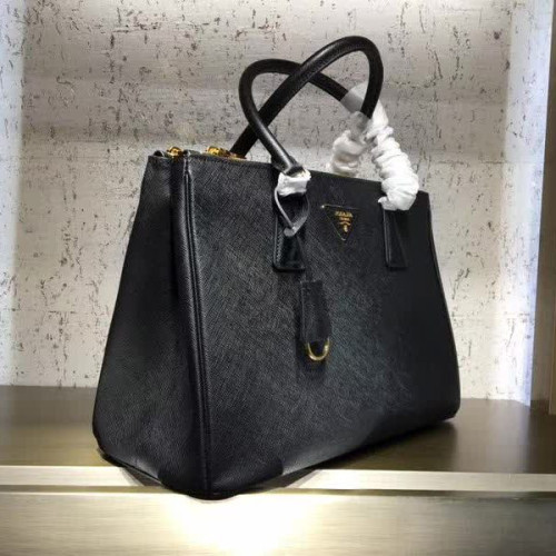 prada-bag-98