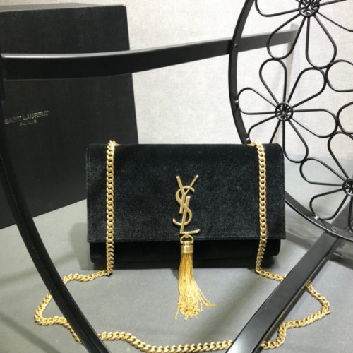 ysl-monogram-kate-146