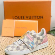 Fake designer Louis Vuitton Shoes